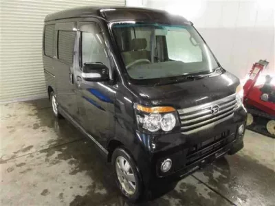 Daihatsu Atrai Wagon  с аукциона в Японии