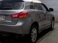 Mitsubishi RVR лот № 3057 оценка 4  с аукциона в Японии 4