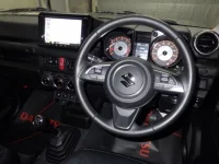 Suzuki JIMNY SIERRA лот № 2069 оценка 4.5  с аукциона в Японии 2