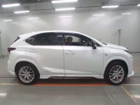 Lexus NX лот № 30254 оценка RA  с аукциона в Японии 2