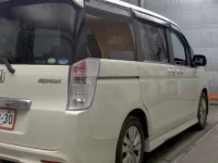 Honda STEP WAGON лот № 3072 оценка 3.5  с аукциона в Японии 4