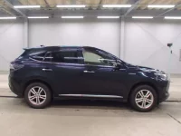 Toyota HARRIER лот № 3147 оценка 3  с аукциона в Японии 2