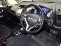 Honda FIT лот № 3085 оценка 3.5  с аукциона в Японии 2