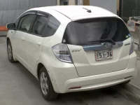 Honda FIT лот № 3085 оценка 3.5  с аукциона в Японии 1