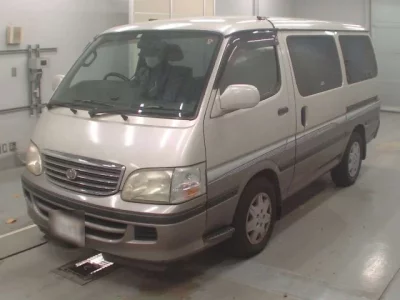 Toyota HIACE  с аукциона в Японии