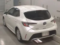 Toyota COROLLA SPORT лот № 30285 оценка 4.5  с аукциона в Японии 5