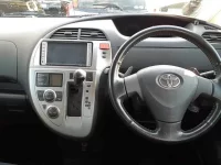 Toyota RACTIS лот № 30258 оценка 3.5  с аукциона в Японии 8