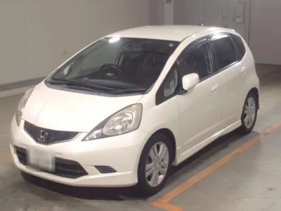 Honda FIT  с аукциона в Японии