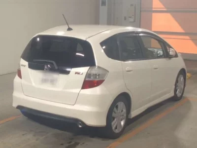 Honda FIT  с аукциона в Японии