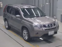 Nissan X-TRAIL лот № 30275 оценка 3.5  с аукциона в Японии 4