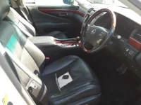 Lexus LS лот № 30285 оценка 4  с аукциона в Японии 7