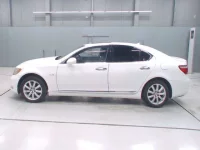 Lexus LS лот № 30285 оценка 4  с аукциона в Японии 3