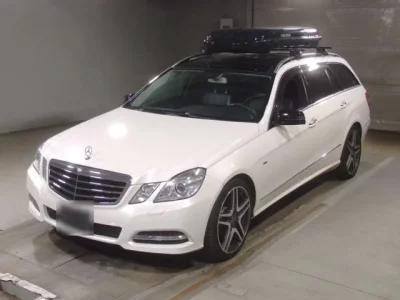 Mercedes-Benz E CLASS WAGON