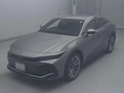 Toyota CROWN CROSSOVER