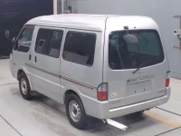 Mazda BONGO VAN лот № 30292 оценка 3.5  с аукциона в Японии 5