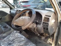 Mazda BONGO VAN лот № 30292 оценка 3.5  с аукциона в Японии 6