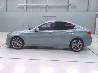 Nissan SKYLINE  с аукциона в Японии