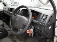 Toyota HIACE лот № 3212 оценка 3  с аукциона в Японии 6