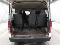 Toyota HIACE лот № 3212 оценка 3  с аукциона в Японии 10