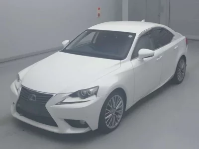 Lexus IS  с аукциона в Японии