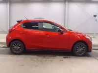 Mazda DEMIO лот № 3214 оценка 3.5  с аукциона в Японии 1