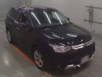 Mitsubishi OUTLANDER лот № 30337 оценка 3.5  с аукциона в Японии 4