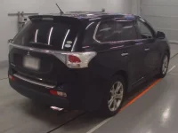 Mitsubishi OUTLANDER лот № 30337 оценка 3.5  с аукциона в Японии 1