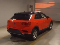 Volkswagen T-ROC лот № 5025 оценка 4  с аукциона в Японии 1