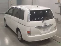 Toyota ISIS лот № 30342 оценка 4.5  с аукциона в Японии 5