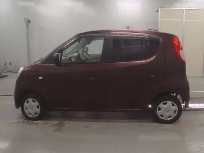 Nissan MOCO  с аукциона в Японии