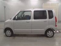 Suzuki WAGON R лот № 50024 оценка 3.5  с аукциона в Японии 3