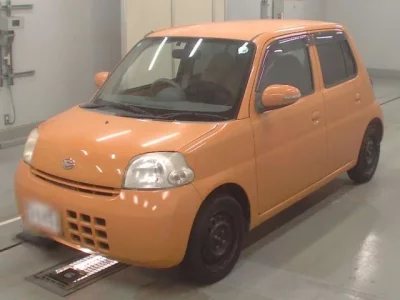 Daihatsu Esse  с аукциона в Японии