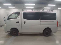 Nissan CARAVAN VAN лот № 30346 оценка R  с аукциона в Японии 3