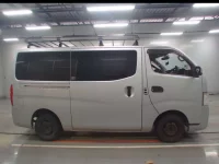 Nissan CARAVAN VAN лот № 30346 оценка R  с аукциона в Японии 2