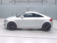 Audi TT лот № 10035 оценка 4  с аукциона в Японии 3
