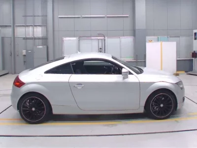 Audi TT  с аукциона в Японии