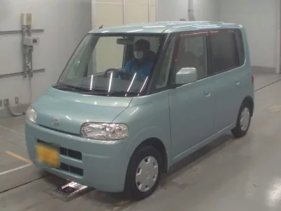 Daihatsu TANTO  с аукциона в Японии