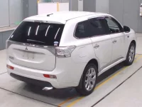 Mitsubishi OUTLANDER PHEV лот № 10045 оценка R  с аукциона в Японии 1