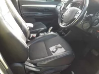 Mitsubishi OUTLANDER PHEV лот № 10045 оценка R  с аукциона в Японии 7