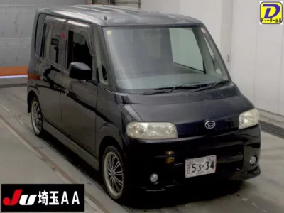 Daihatsu TANTO  с аукциона в Японии