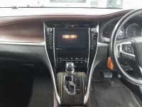 Toyota HARRIER лот № 30356 оценка R  с аукциона в Японии 8