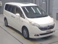 Honda STEP WAGON лот № 10050 оценка 3.5  с аукциона в Японии 4