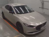 Mazda MAZDA3 лот № 30358 оценка 5  с аукциона в Японии 4