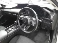Mazda MAZDA3 лот № 30358 оценка 5  с аукциона в Японии 6