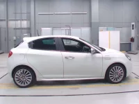 Alfa Romeo Giulietta лот № 10053 оценка 4  с аукциона в Японии 2
