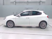Alfa Romeo Giulietta лот № 10053 оценка 4  с аукциона в Японии 3