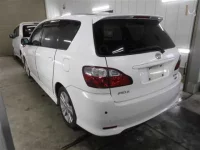 Toyota IPSUM лот № 4 оценка 3.5  с аукциона в Японии 1