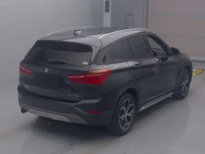 BMW X1  с аукциона в Японии