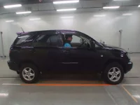 Toyota HARRIER лот № 30360 оценка 3  с аукциона в Японии 2