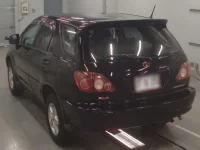 Toyota HARRIER лот № 30360 оценка 3  с аукциона в Японии 5